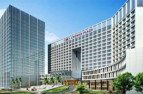 該如何選擇酒店空氣能熱水供應設備呢？