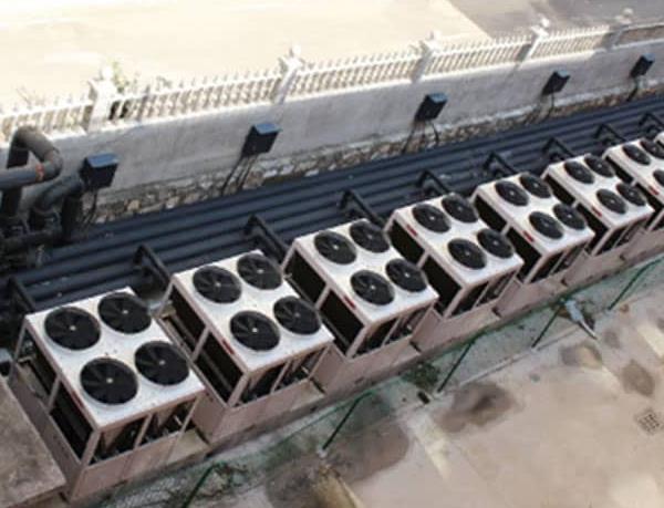 養(yǎng)老院可以使用的空氣能供暖熱泵設(shè)備