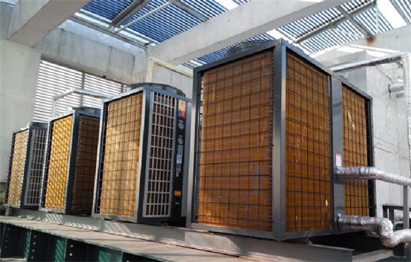 醫院用空氣能熱泵設備，供暖效果令人矚目